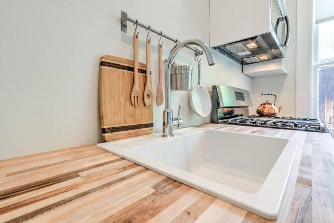 Apartamento Miraculously Modern In A Vintage Shell Midtown Memphis Exterior foto